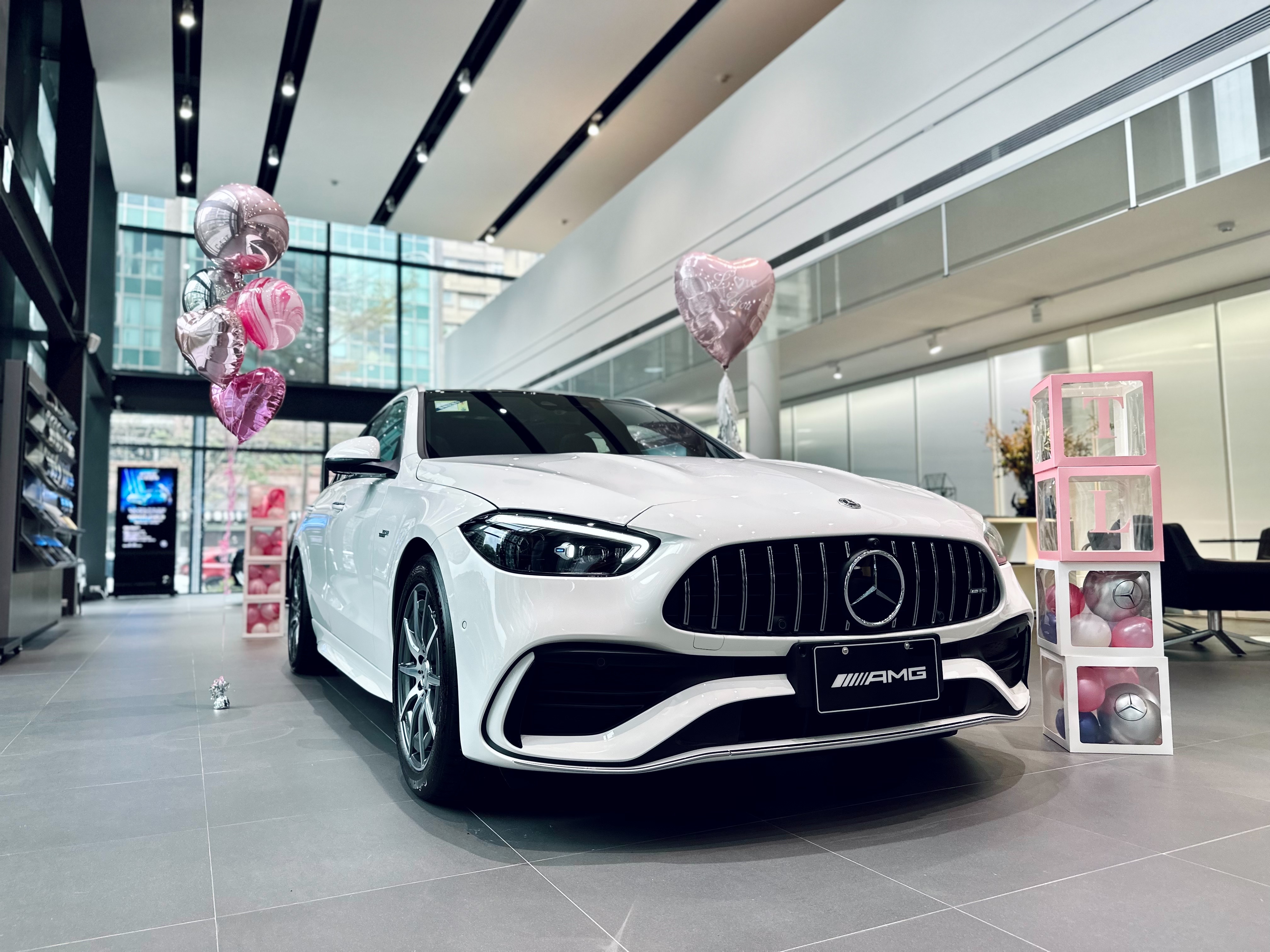 全新 Mercedes-AMG C43T 展間賞車活動