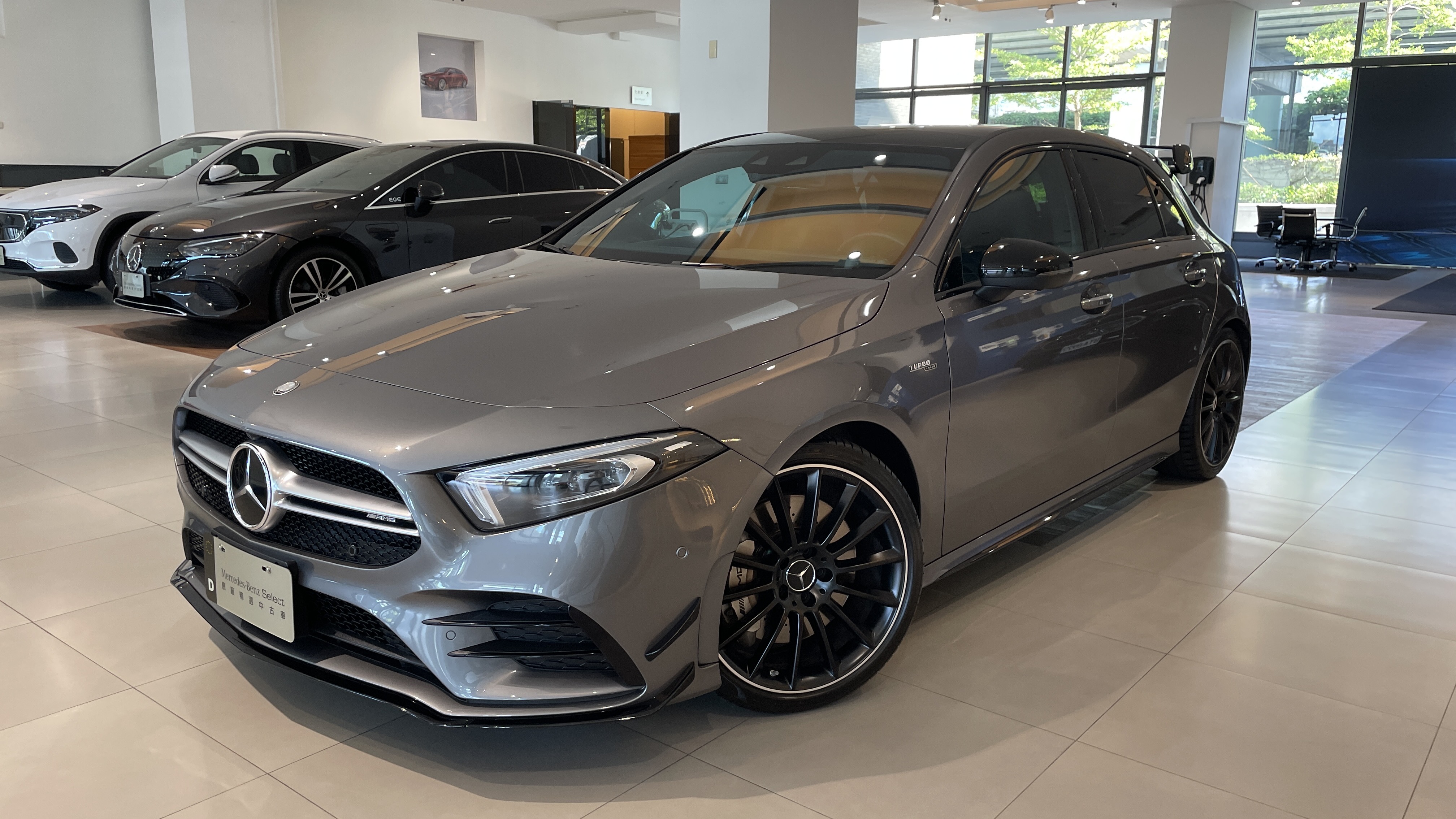 M-AMG A35 4M