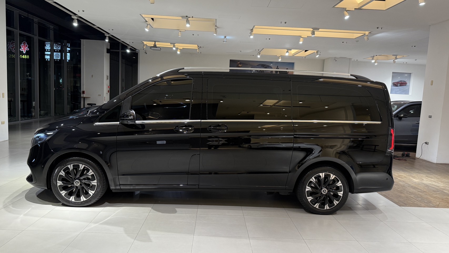V250d AVA FL2