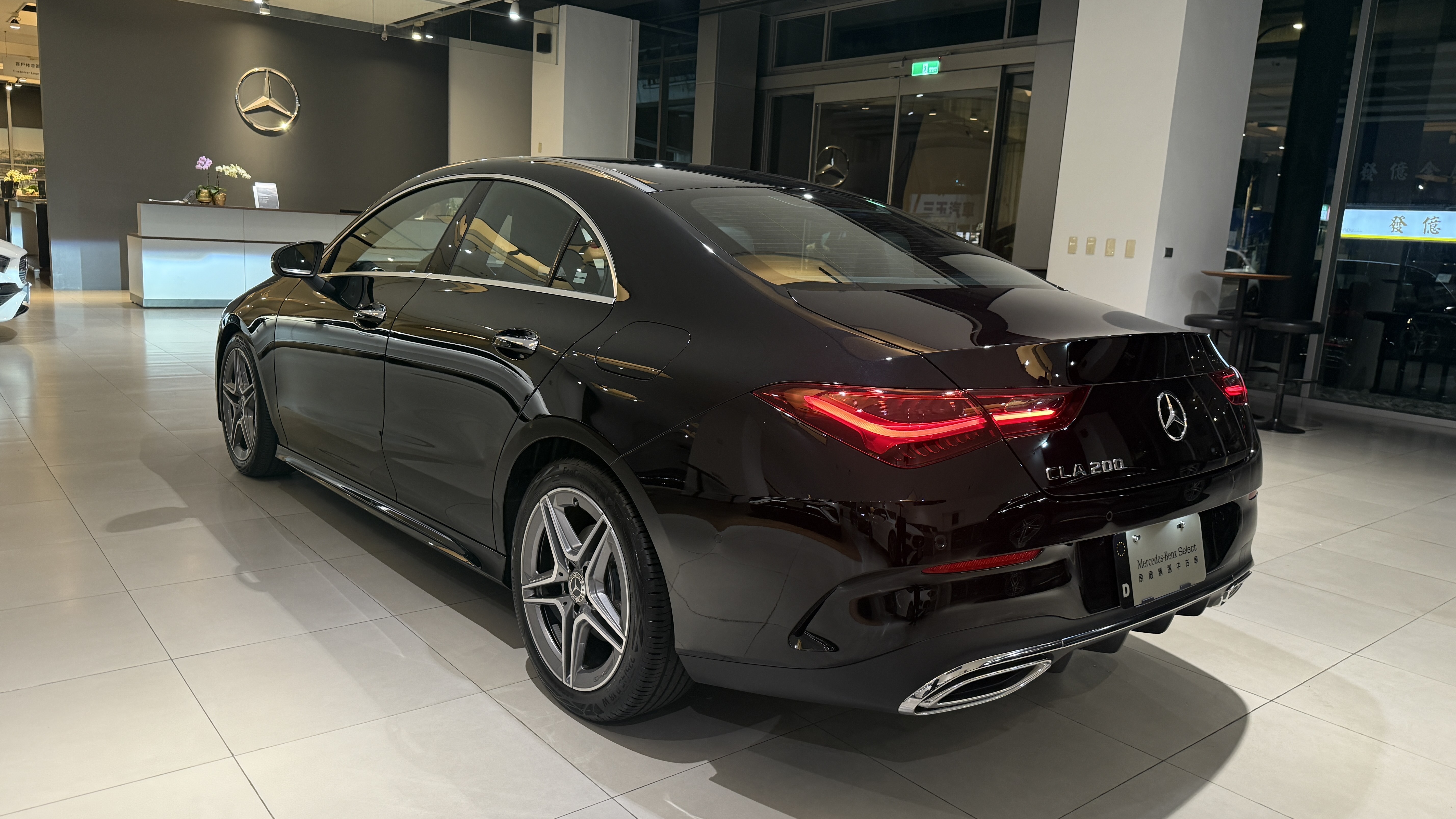 Mercedes-Benz CLA 200