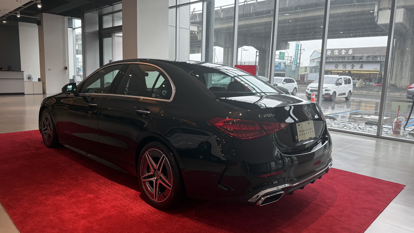C200